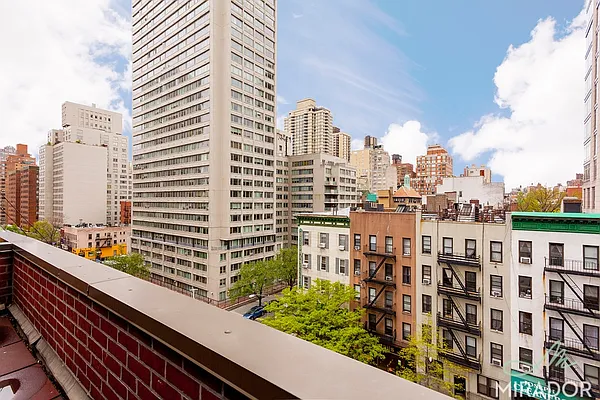 Rented by Mirador Real Estate | media 9