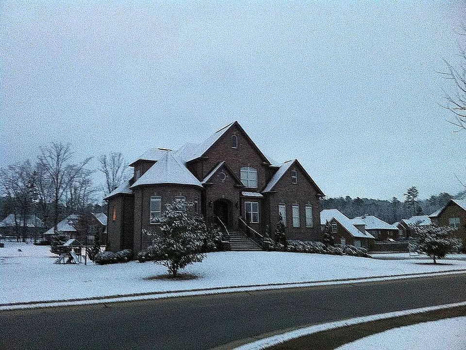 2nd image of 601 Wynlake Cv
