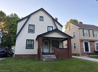 1037 Rushleigh Rd, Cleveland Heights, OH 44121