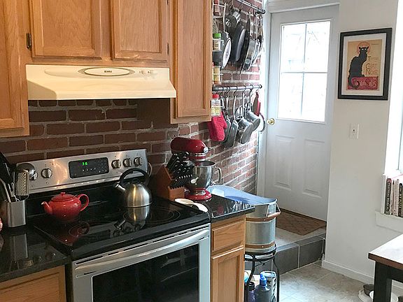 3rd image of 222 Church St #11253931