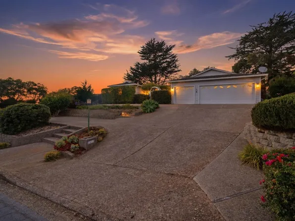 9345 Holly Oak Way, Salinas, CA 93907