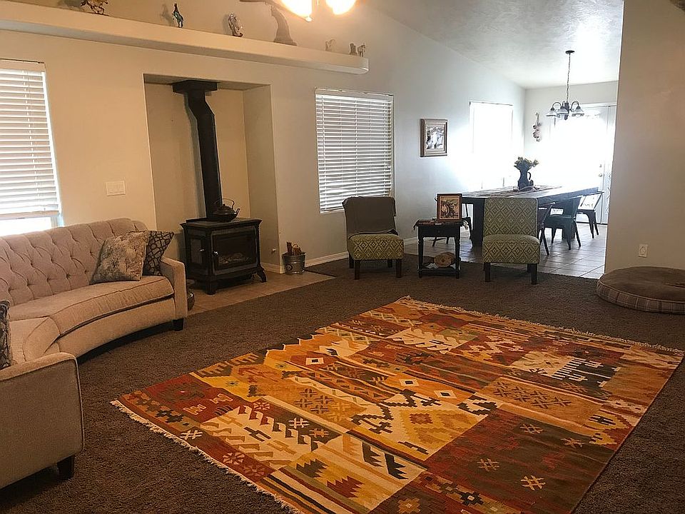 1st image of 75 W Dammeron Valley Farms Dr