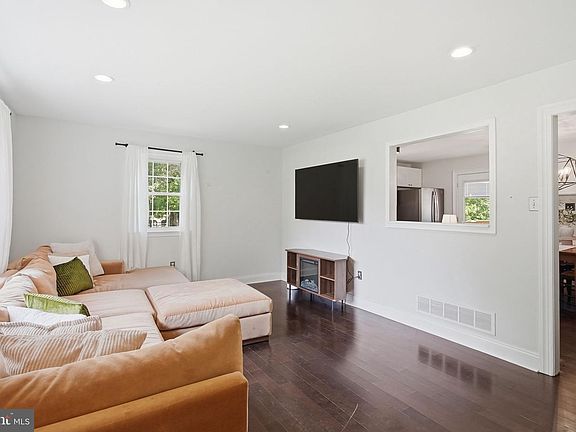 5th image of this home