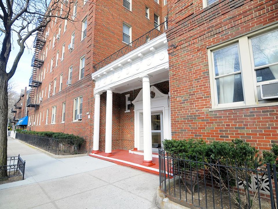 1st image of 4115 45th St APT 6A