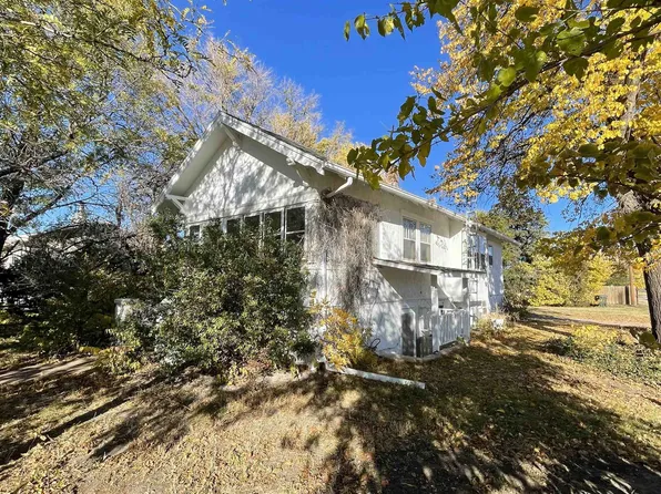 821 S Meyer Ave, North Platte, NE 69101