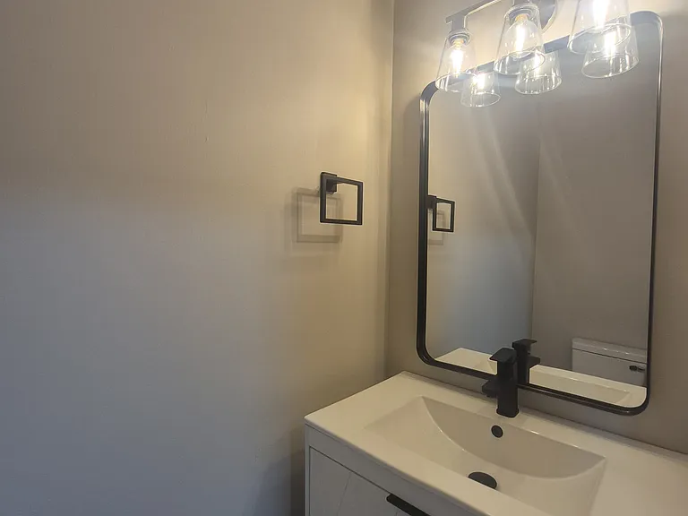 202 Tree Line Dr — Photo 6