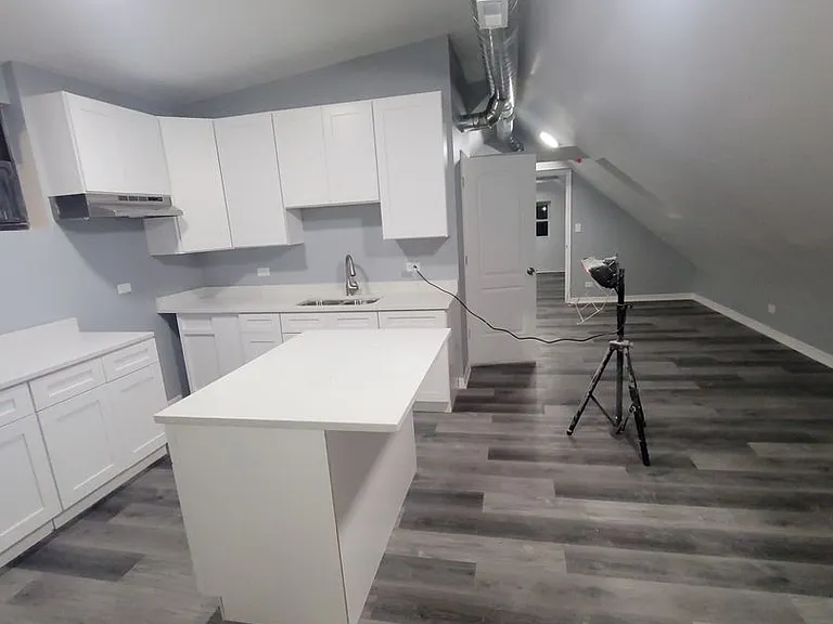 2842 W 25th Pl — Photo 3