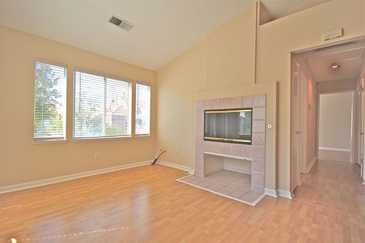 4th image of 4182 Sophia Way