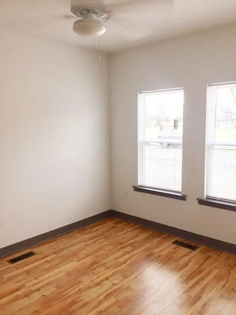Building Photo - 24 E Jackson St #24