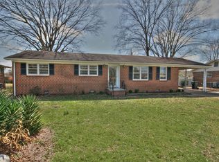 1907 Betty St SW, Decatur, AL 35601
