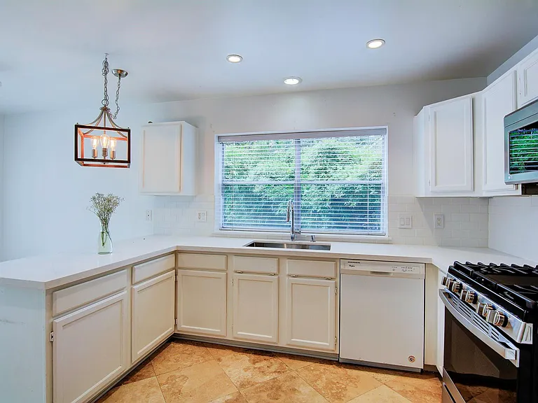 10 E Indian Sage Cir — Photo 19