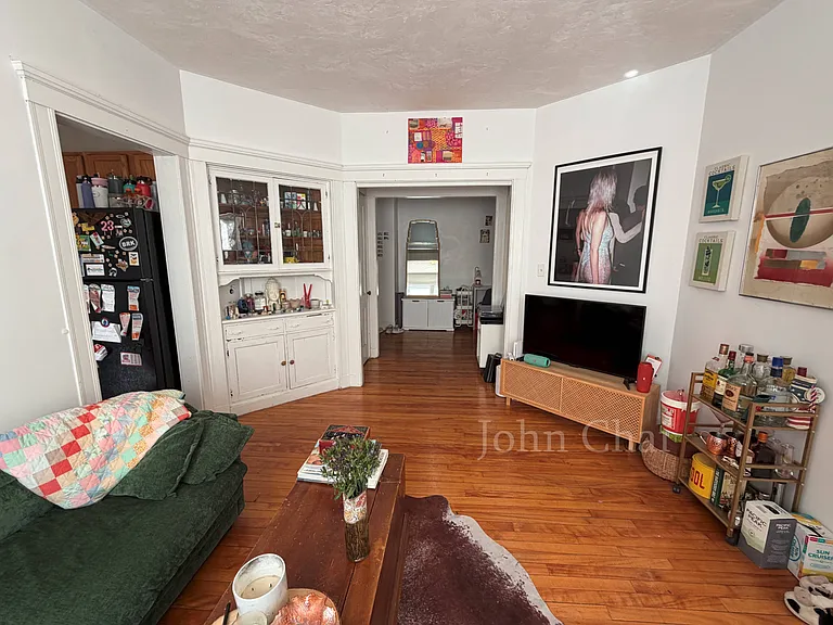 15 Gardner St #3 — Photo 4
