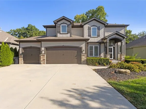 16288 W 171st St, Olathe, KS 66062