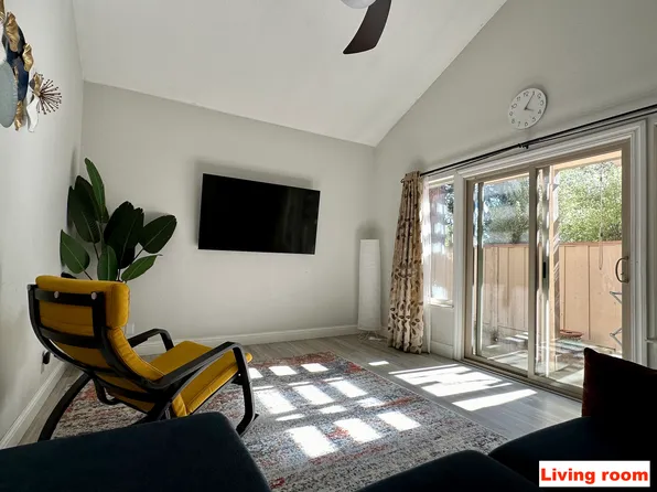 38486 Redwood Ter, Fremont, CA 94536
