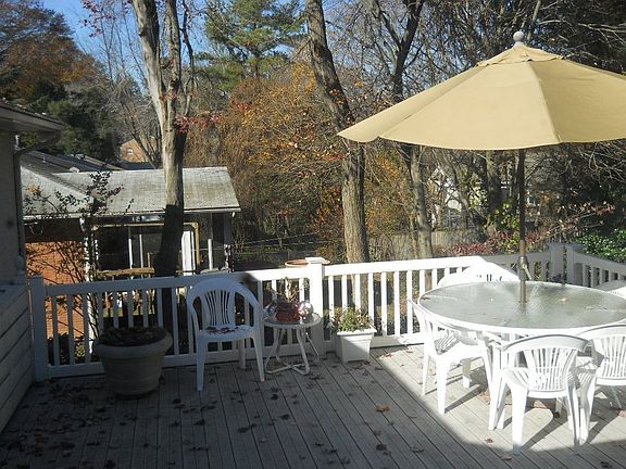 3rd image of 6208 Nelway Dr