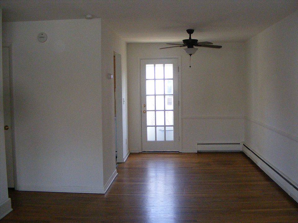 2nd image of 165 S Delaware Ave APT 1