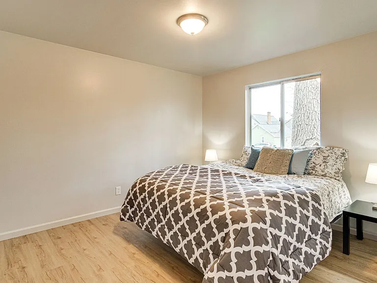 112 Hazelton Rd — Photo 13