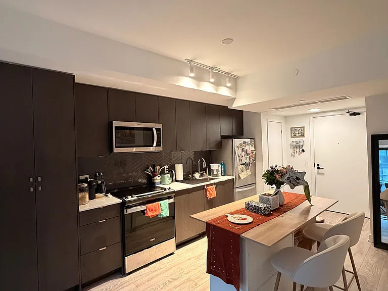 1604 Charles St #412 — Photo 2