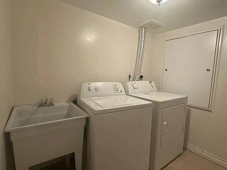 48 Dairy Dr — Photo 8