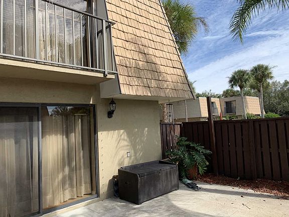 2nd image of 3593 SW Sunset Trace Cir