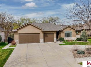 3202 N 194th St, Elkhorn, NE 68022