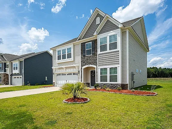 3161 Matthews Dr — Photo 2