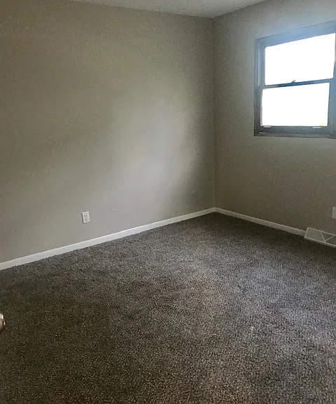 629 S Batavia Ave #4 — Photo 8