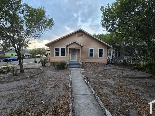 2035 16th St S, Saint Petersburg, FL 33705