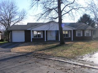 109 Ridge Ln, Columbia, IL 62236