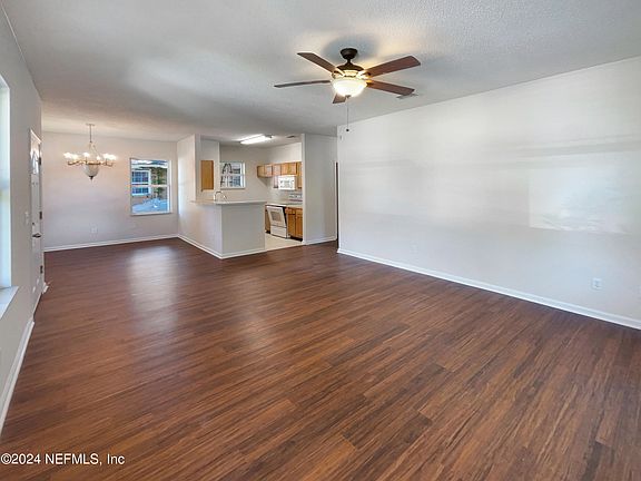 5th image of 1755 MCMILLAN Street