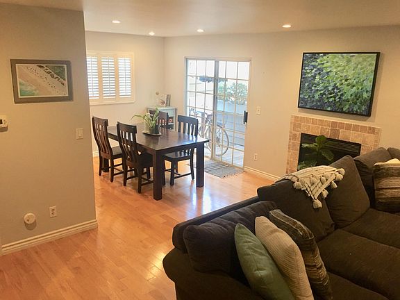 3rd image of 2474 S Centinela Ave APT 6