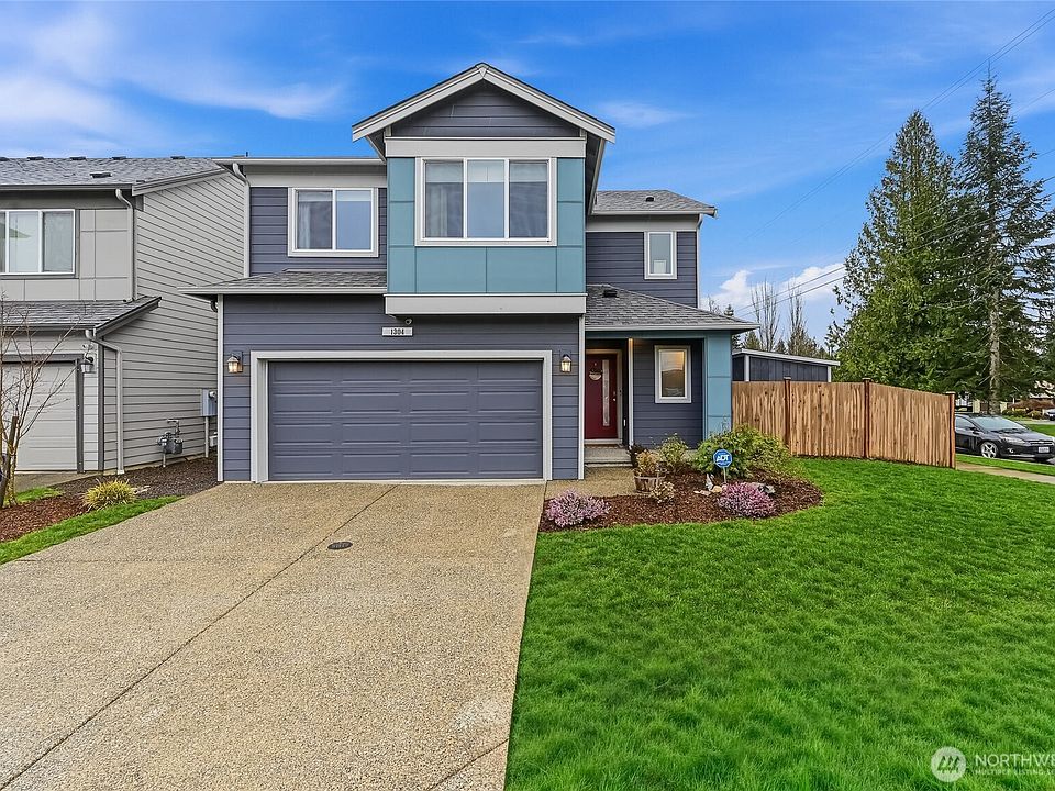 1st image of 1304 10th Street