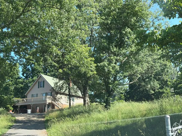 351 Silver City Rd, Whitesburg, TN 37891