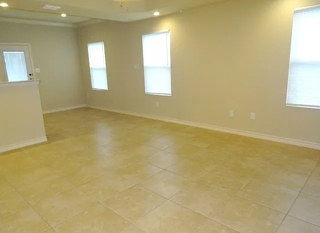 7042 Lakeview Dr #102 — Photo 12