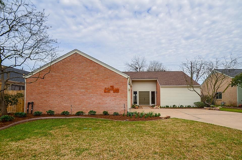 1st image of 12510 Rocky Knoll Dr