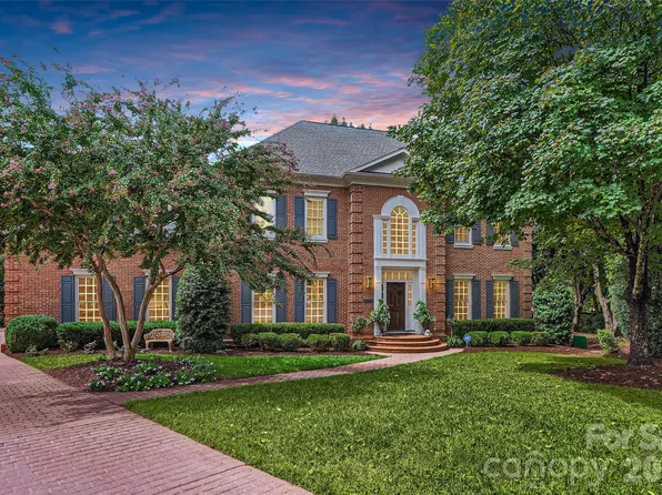 2560 Morrocroft Ln, Charlotte, NC 28211