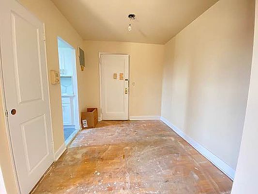 4th image of 143-09 Barclay Ave #6C