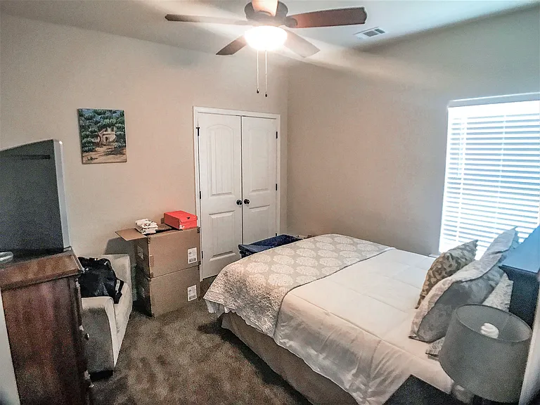 311 Tryon Pl — Photo 6
