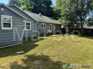 1884 Will James Rd, Rockford, IL 61109