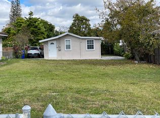 2445 SW 15th St, Miami, FL 33145