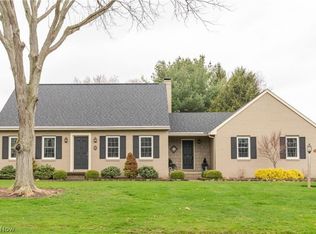 2427 Cottington St NW, North Canton, OH 44720
