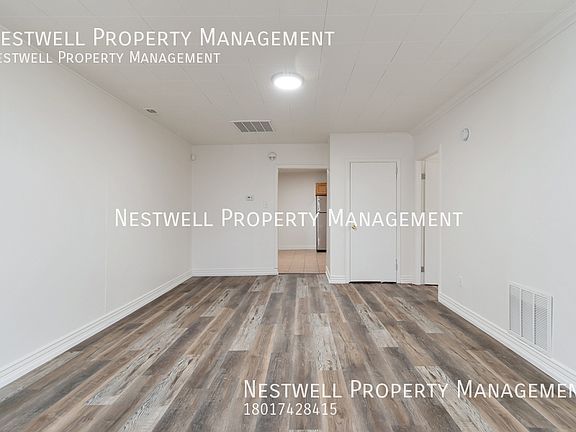 4th image of 128 E Vidas Ave Unit C
