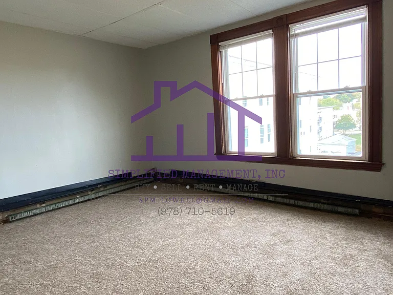 116 Howe St #3 — Photo 6