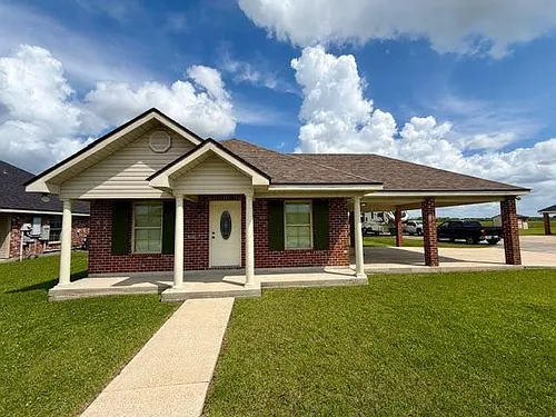 199 Landmark Dr Photo 1