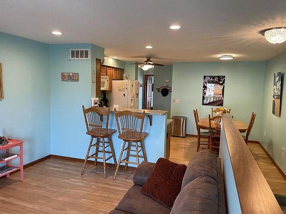 3rd image of 6551 Main St Unit 3
