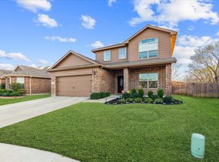 8204 Windsor Forest Dr, Fort Worth, TX 76120