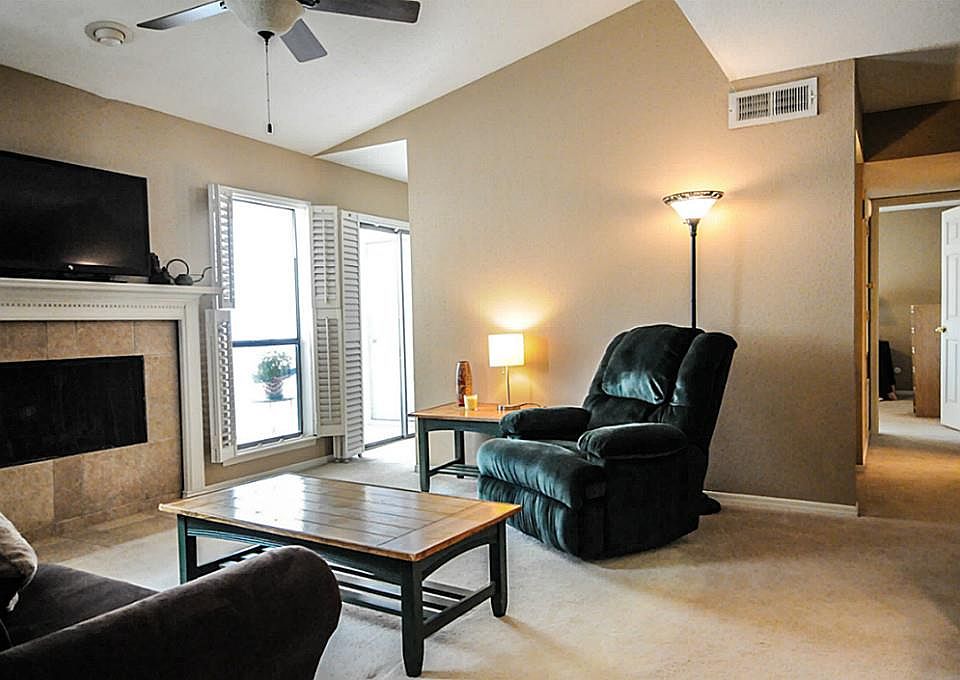 1st image of 1818 Augusta Dr APT 0028