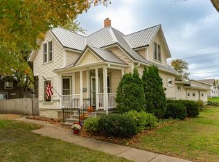 700 S Section Ave, Spring Valley, MN 55975