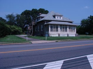 106 W Brookhaven Rd, Brookhaven, PA 19015