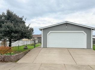 3120 Galena Loop, Lebanon, OR 97355